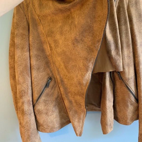 ELAN camel asymmetrical biker Jacket - Picture 3 of 8